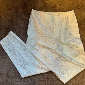Isaac Mizrahi Designer Pants • White with Silver Floral Designs